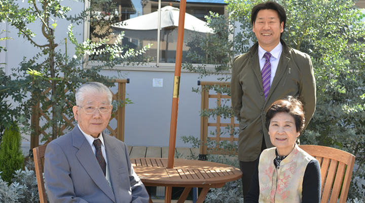 山田ホームセンター　スタッフ一同